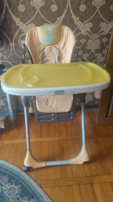 Детский столик для кормления