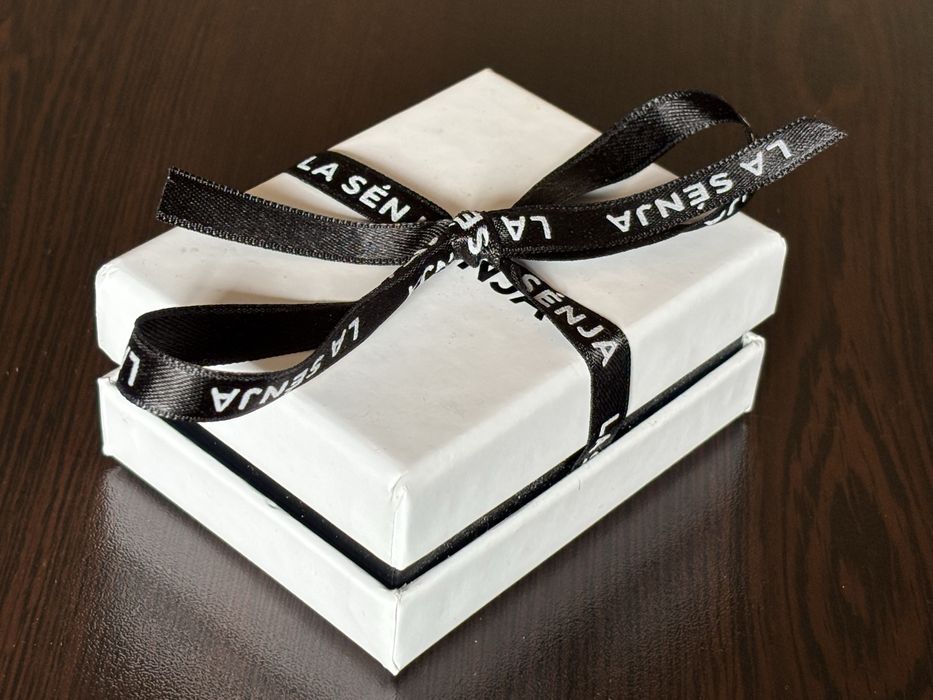 Сребърни обеци La Senja с кристали Swarovski