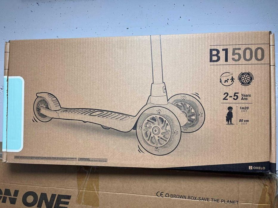 Vand trotineta OXELO B1500 pentru copii 2-5 ani si inaltime 80-120 cm.