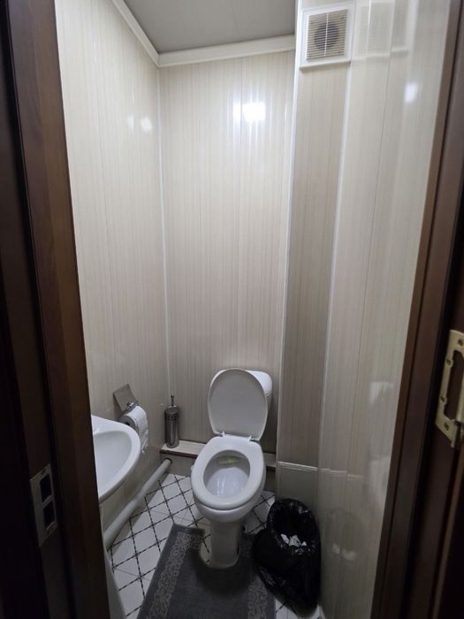 Продаю 3/4/9 Дубовая 77000y.e