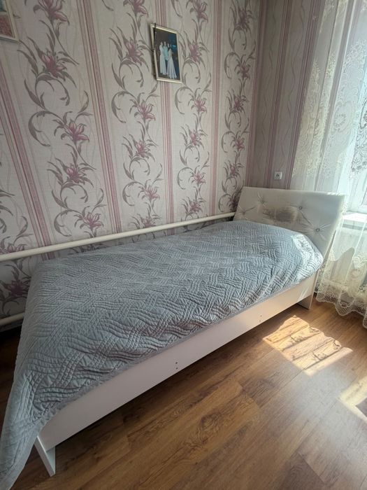 Продам кровать 200*100