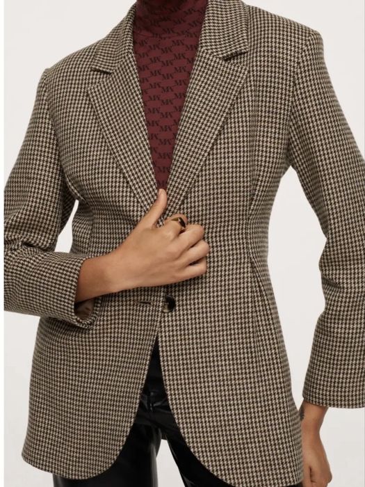 Стильный пиджак Mango