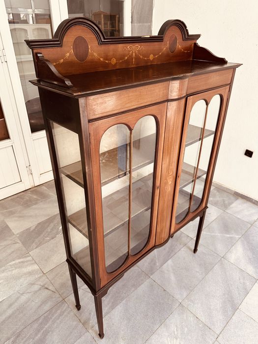 Антична витрина Edwardian / Art Nouveau с маркетрия около 1910 г.