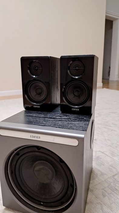 Колонка Edifer  .