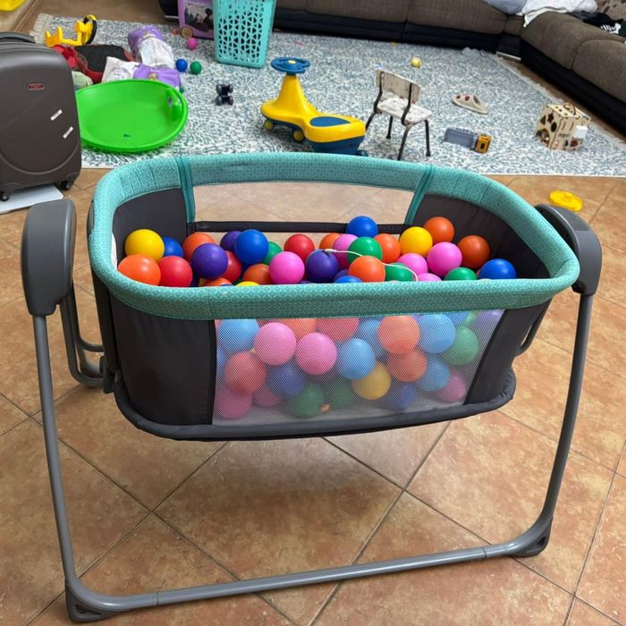 Манеж с шариками