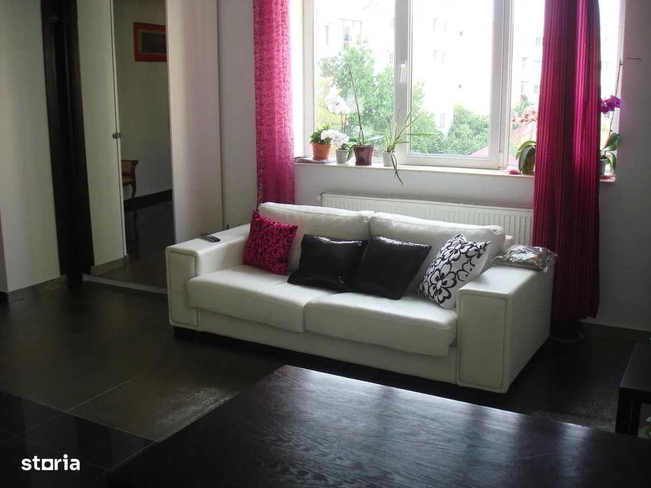 Garsoniera de vanzare , Pitesti