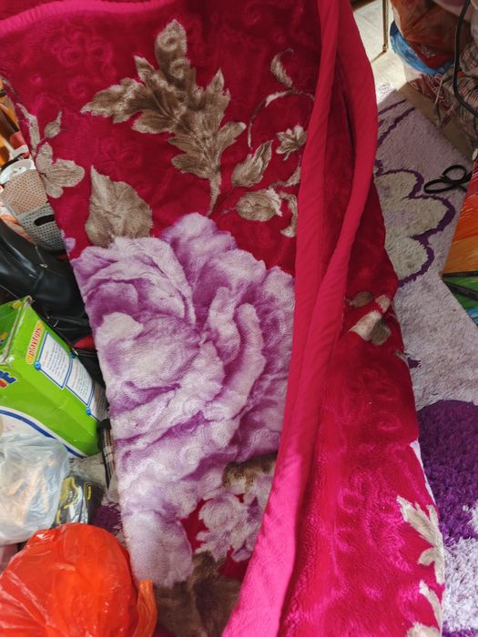 Плед толстый красивый