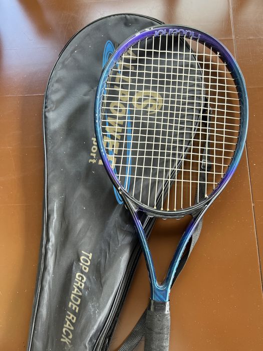 Vand rachete tenis