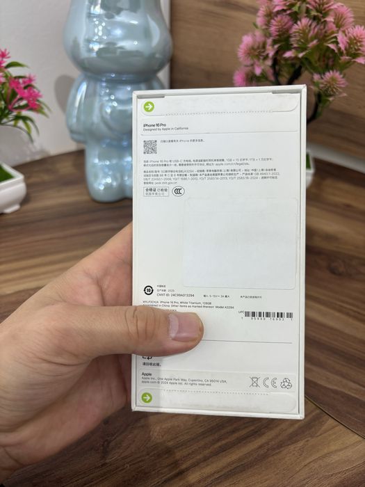 Продам новый 16 про