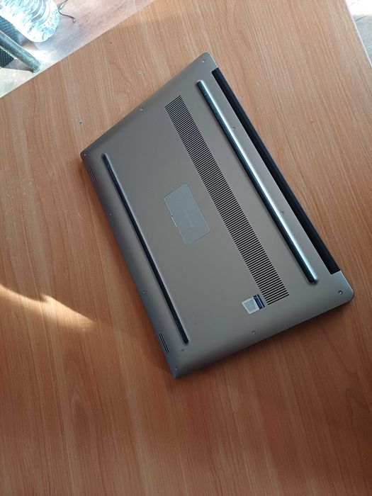 Dell 4K IGZO Touch IPS/Corei7-7820HQ/Quadro М1200/16GB DDR4/512GB SSD