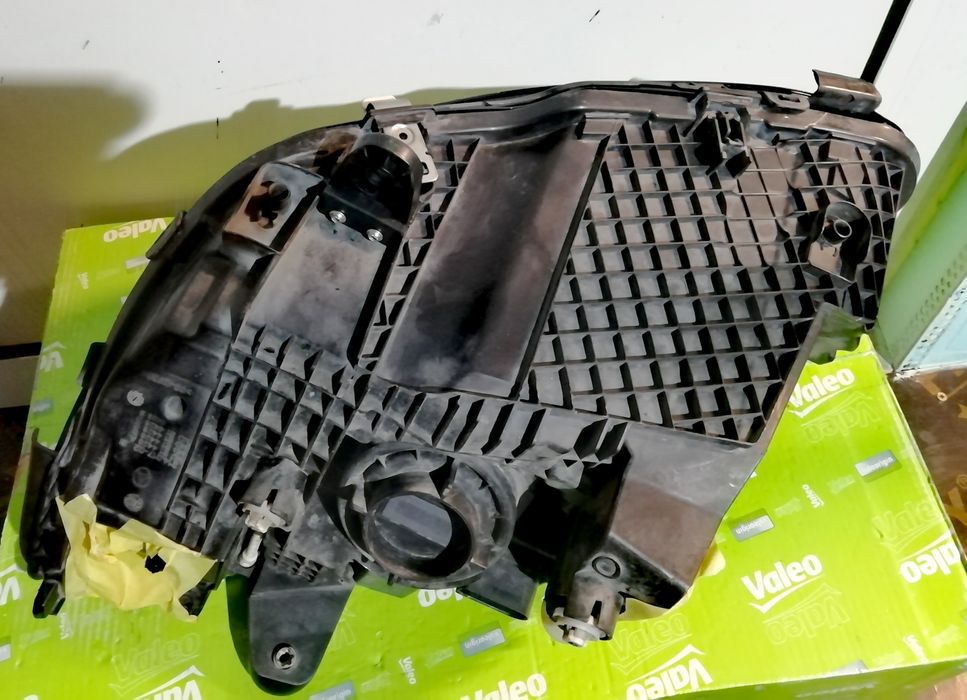 Фар Фарове за Мерцедес Ц205 /Mercedes C-класа W205 Facelift - LED HIGH