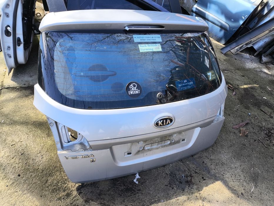 Заден капак за Kia Venga