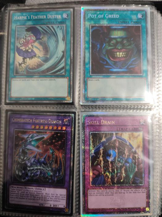 Продавам Yu-Gi-Oh карти