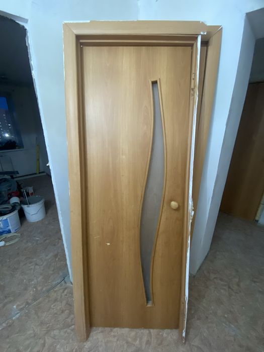 Продам межкомнатные двери