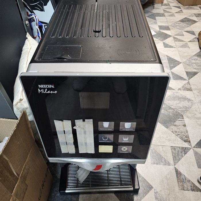 кофемашина Nescafe Milano