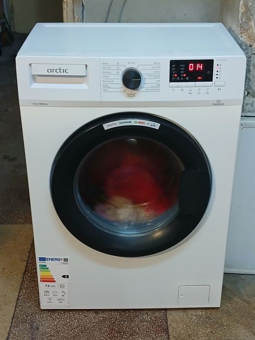 Masina de spalat ARCTIC 6 kg A+++ primim BuyBack la schimb