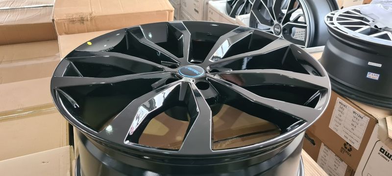 21цола 5х112 AUDI Ауди Q7 Q8 4бр