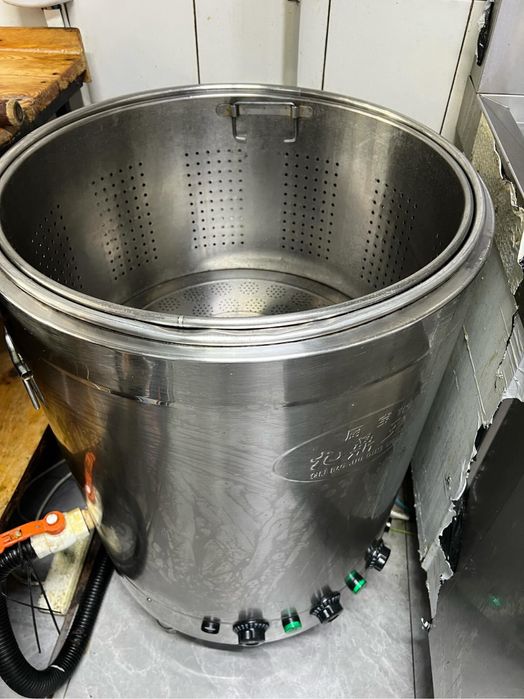 Продам электро плиту б/у