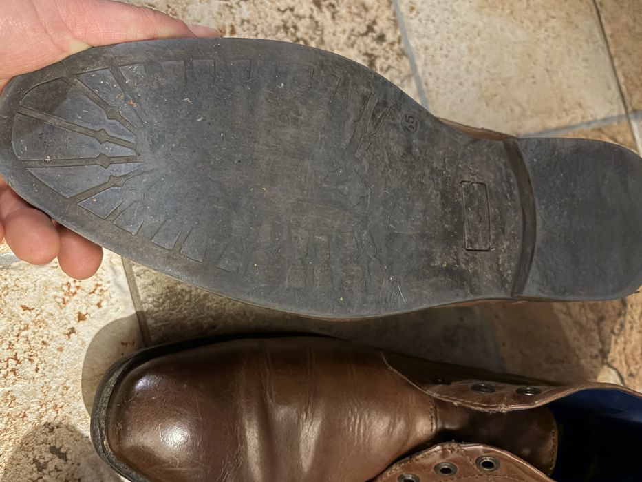 Vand  pantofi si Ghete