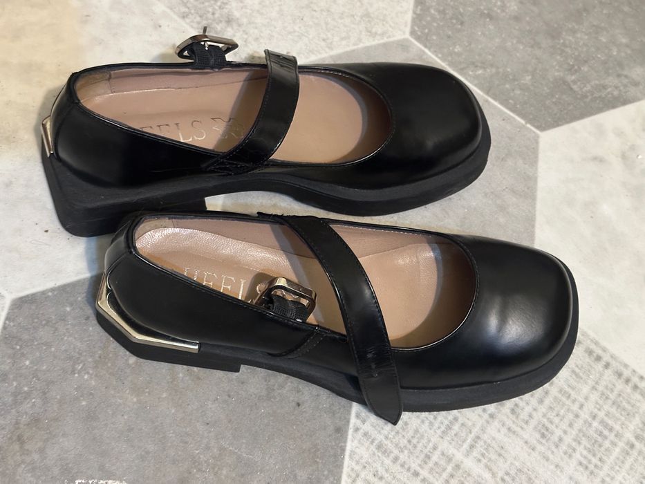 Туфли женские 37 размер
