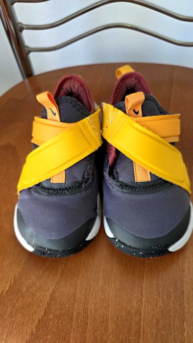 Nike multicolor masura 26