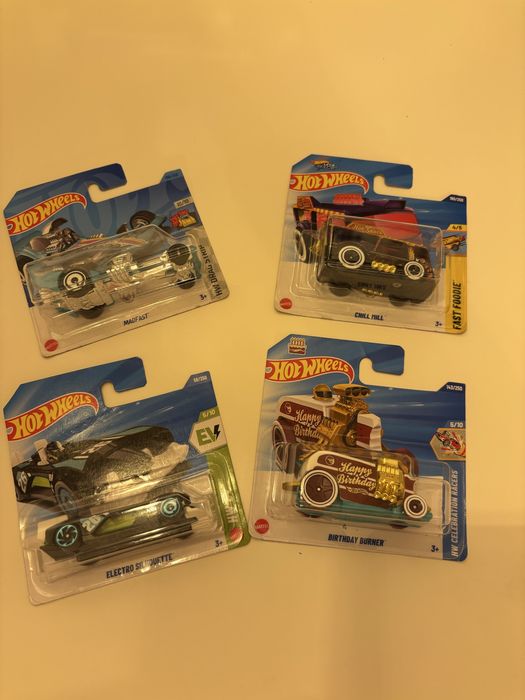 Hot wheels TH noi