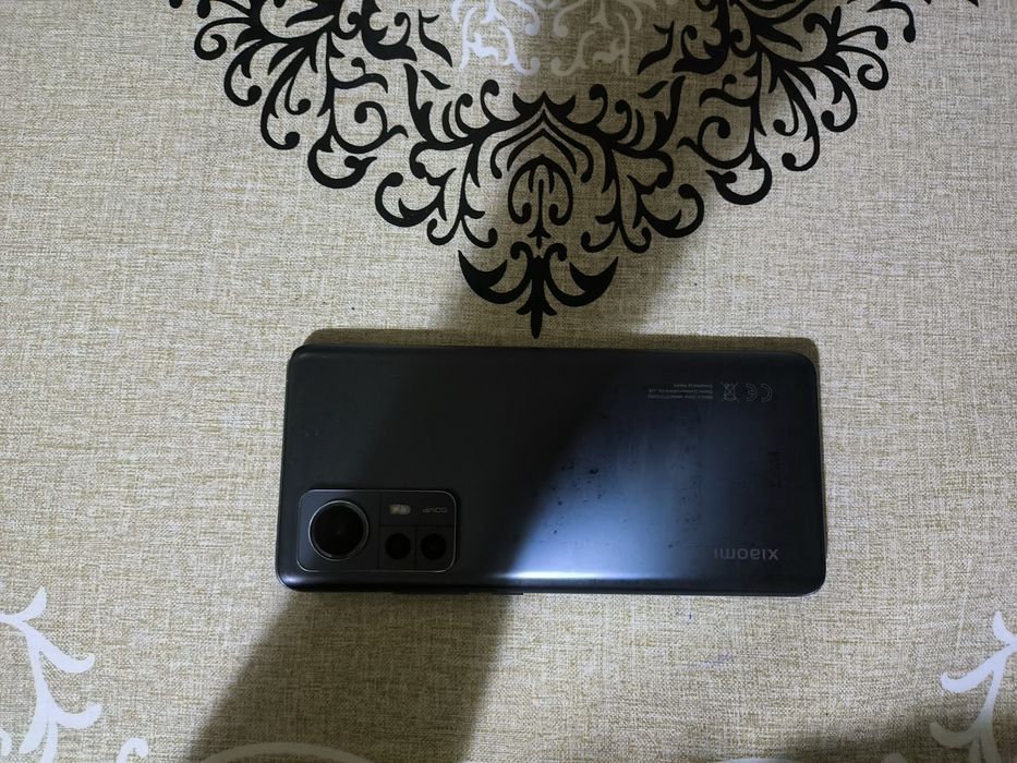 Xiomi x 12 8/256
