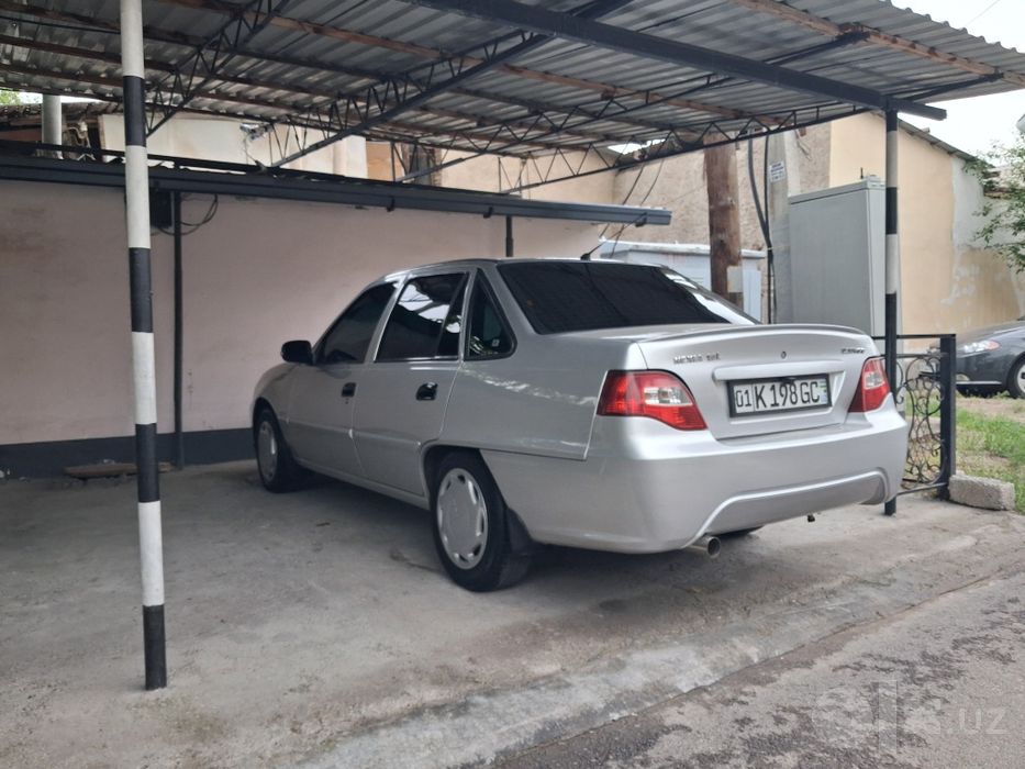 Продам Nexia 1.6 lux кондиционер. Срочно!!!