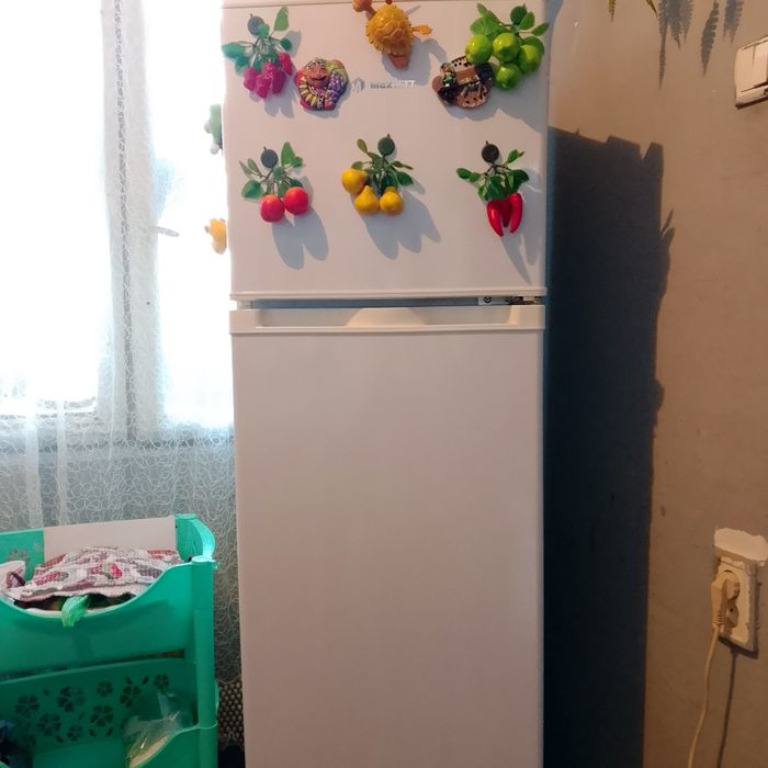 Продам холодильник
