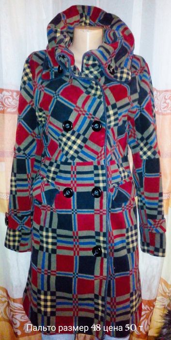 Недорого срочно продам женские куртки и пальто отличного качества