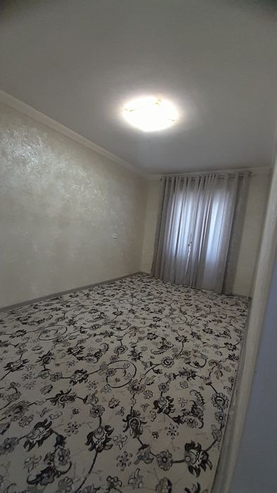 Srochna 5 xonali kvartira sotiladi