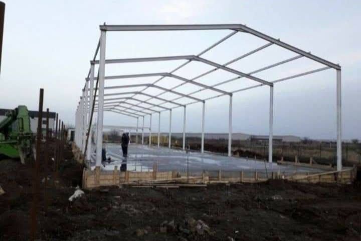 Vand hala metalica 15x40,structura,panouri sandwich si alte dimensiuni