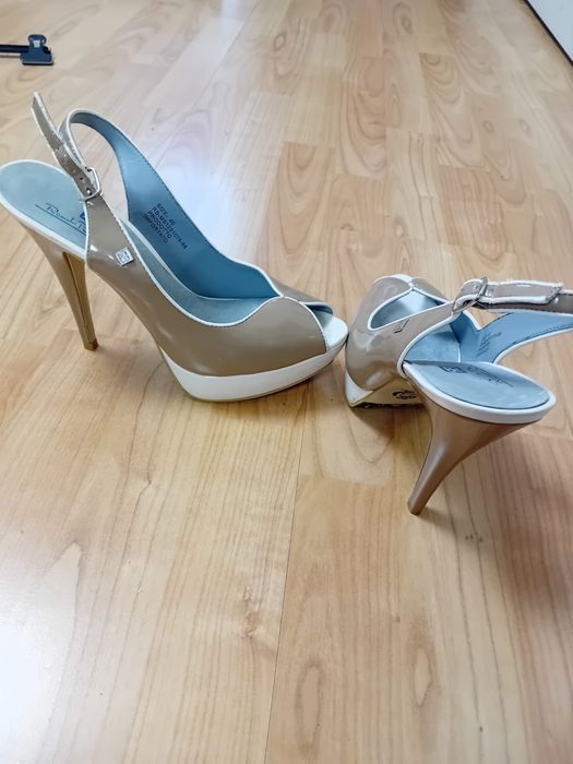 pantofi de dama marimea 40