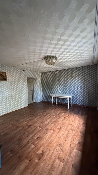 Продается дом в поселке Курмангазы  , торг есть