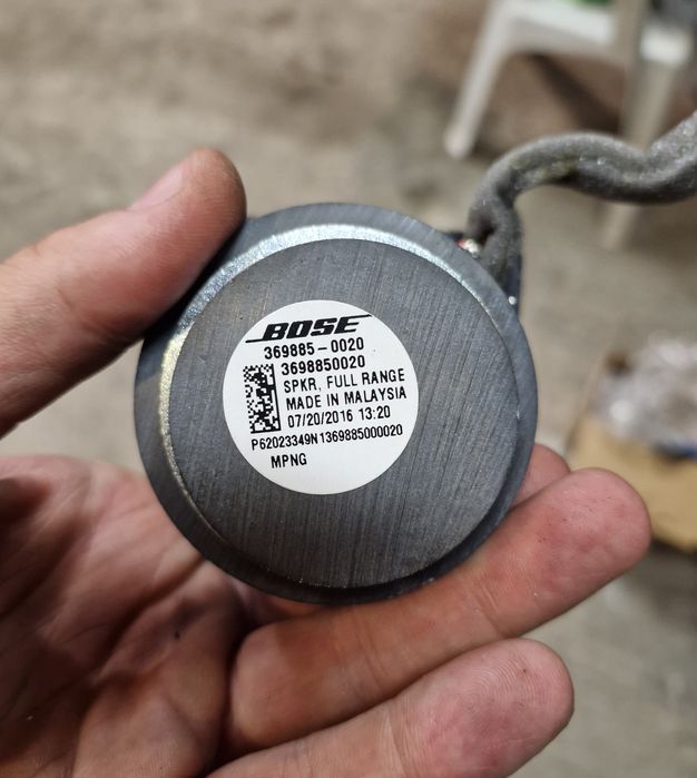 Bose full range speaker