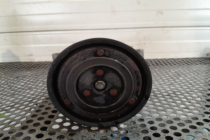 Compresor AC 67299 Renault Scenic a 2-a generatie