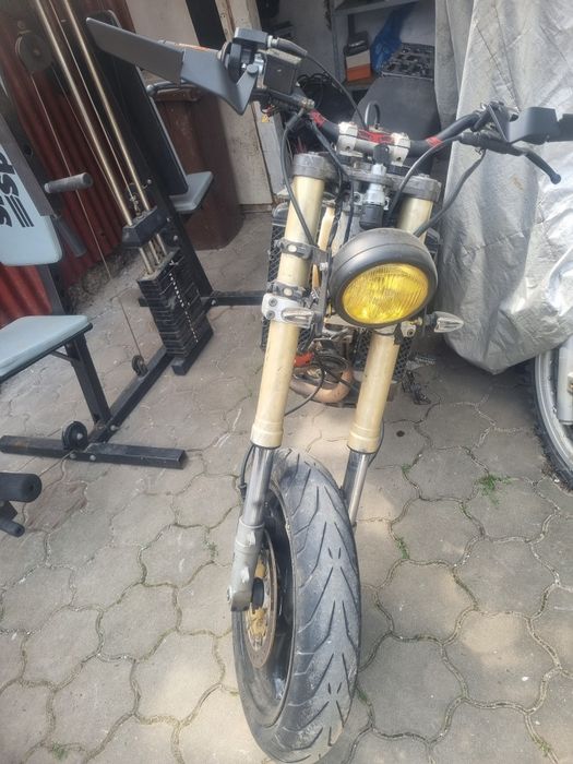Vând Gilera 600 rc
