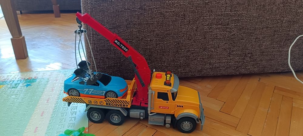 Лот играчки за момче