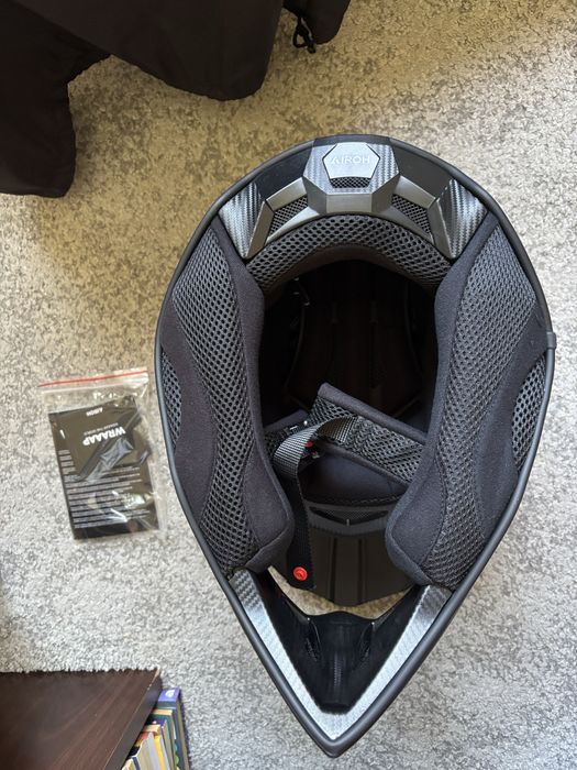 casca Airoh fullface neagra XL