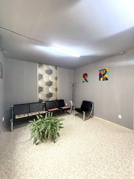 Продам коммерческое помещение в центре города