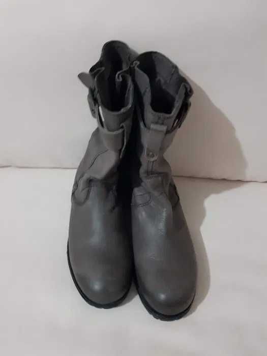 Cizme P-L-D-M by Palladium,piele,marimea 39,stare perfecta,180 lei