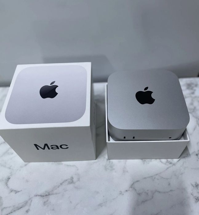 Apple Mac Mini (M4, 2024) Apple M4 10-Core CPU 16 GB RAM 256