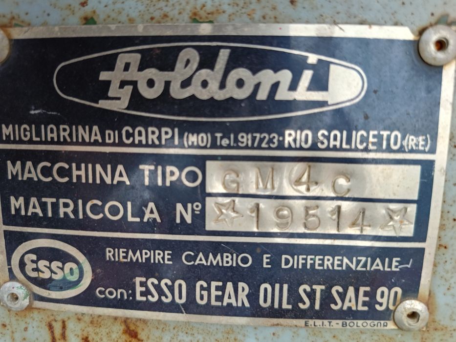 Tractor Goldoni 4x4