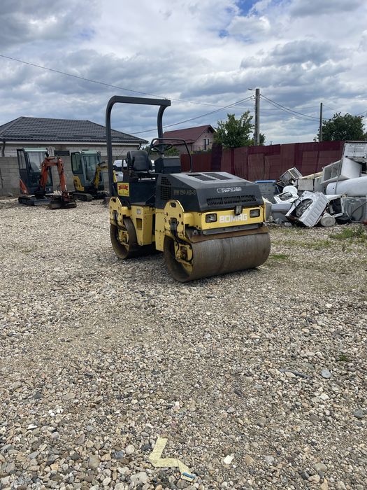 Cilindru compactor 3 tone bomag de vanzare/de inchiriat