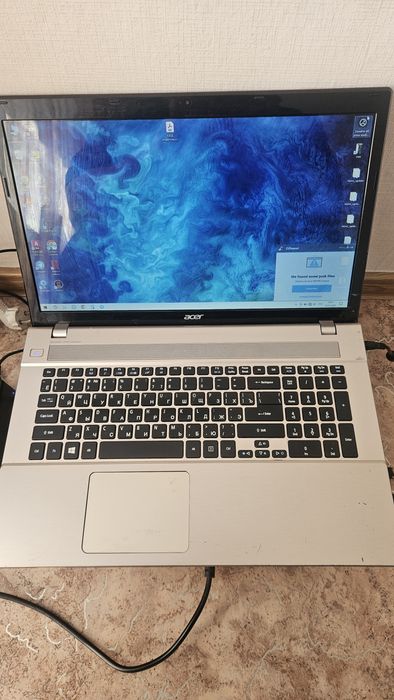Продам легендарный ноутбук Acer V3
