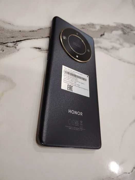 Srochno Honor X9B Sotiladi !!!