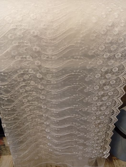Perdele cu broderie