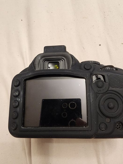 Nikon D3100 body