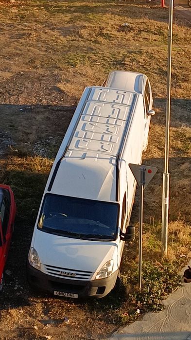 Продвам бус ивеко дейли 2.3НPI 2010 година