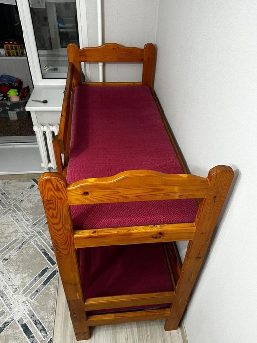 Двухярусная кровать